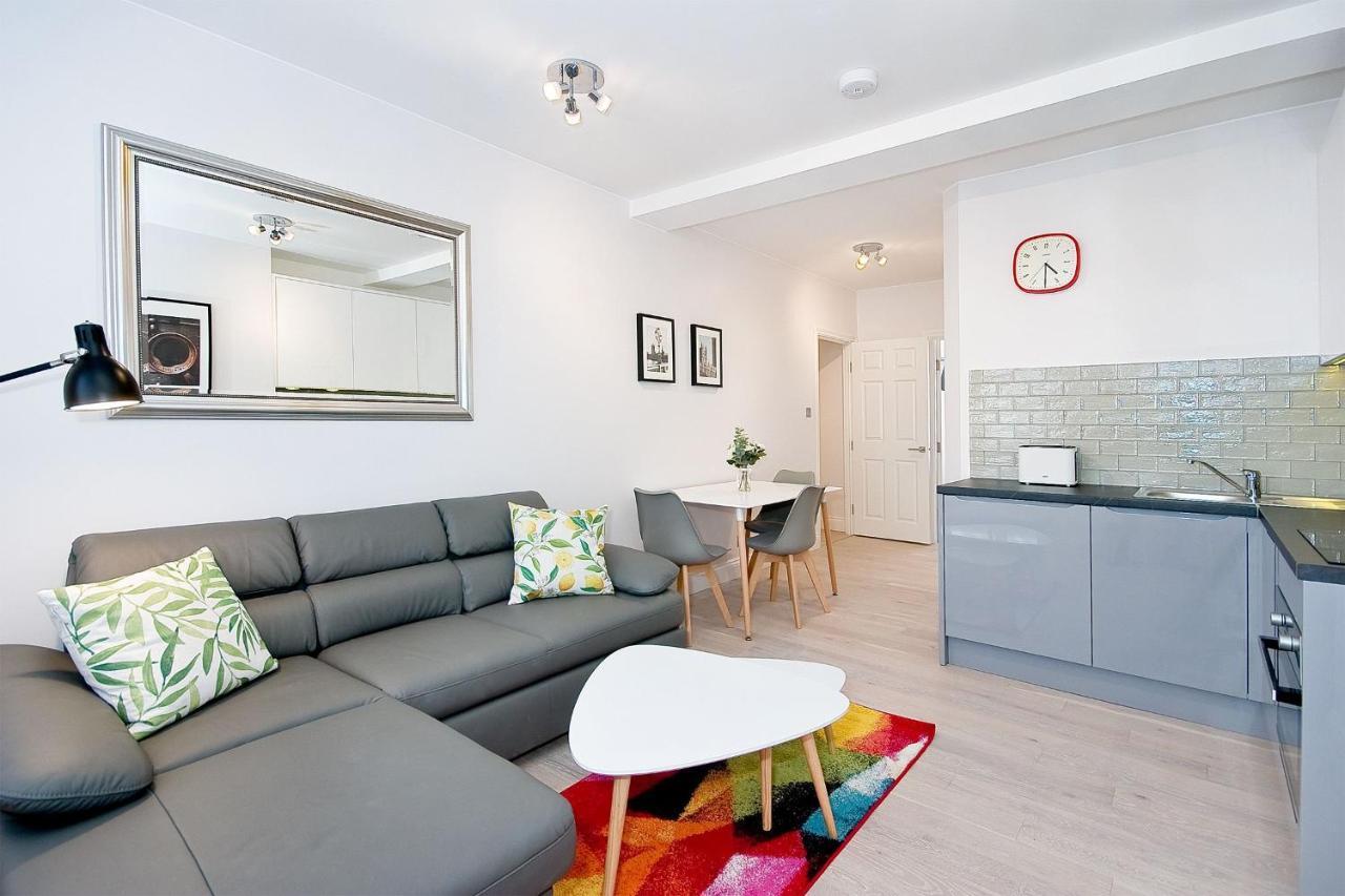 F4 Greek Street By City Living Londra Esterno foto
